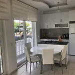 Belka Golf Delux Poolside Apartment