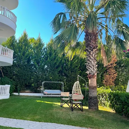 Apartment Belka Golf Delux Poolside