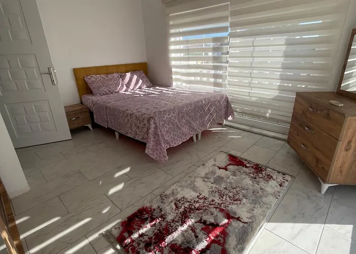 Belka Golf Delux Poolside Apartment *