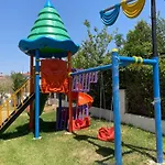 Belka Golf Delux Poolside Apartamento *